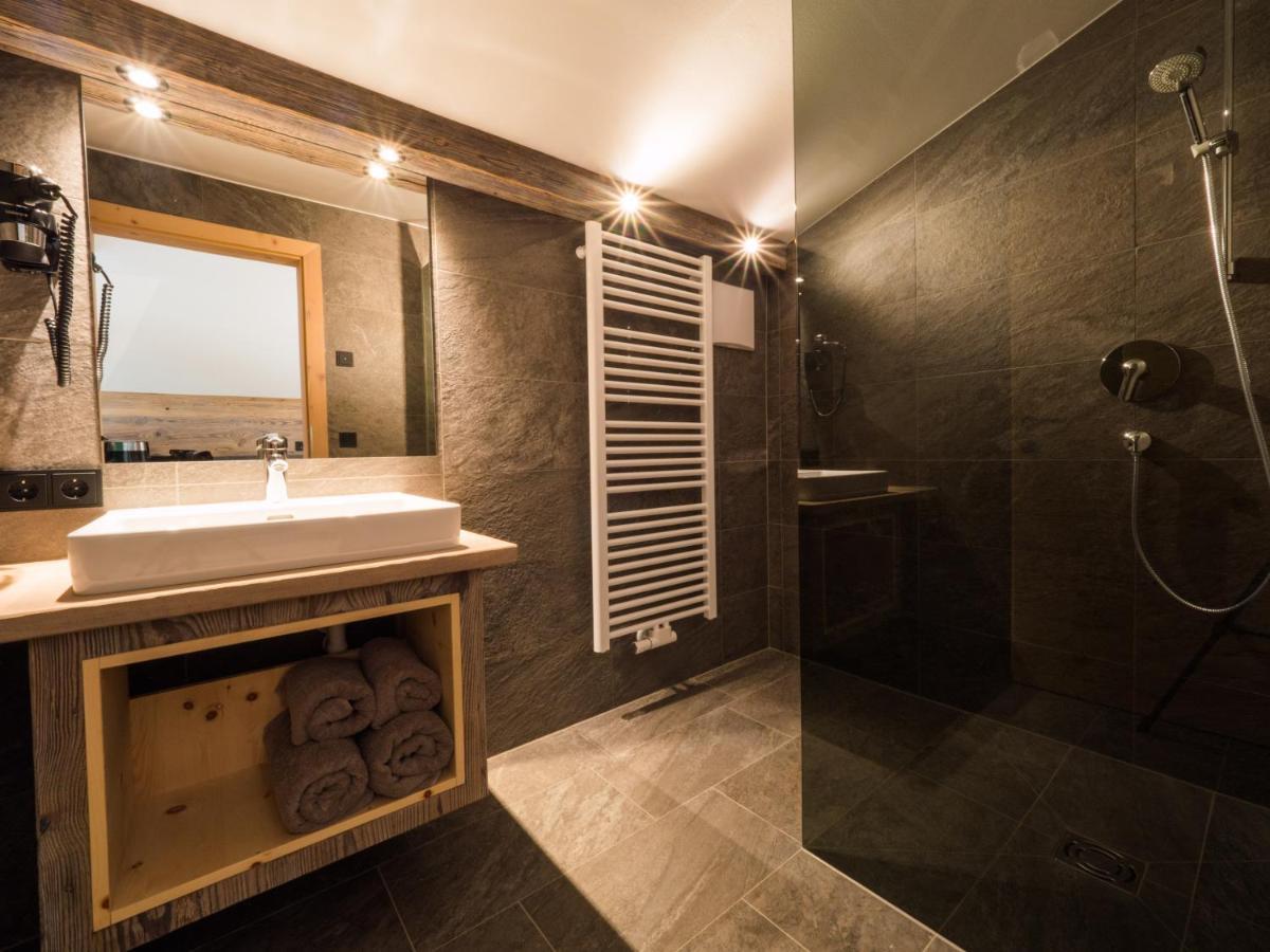 Almhittn - Luxus Appartements フィンケンベルク エクステリア 写真