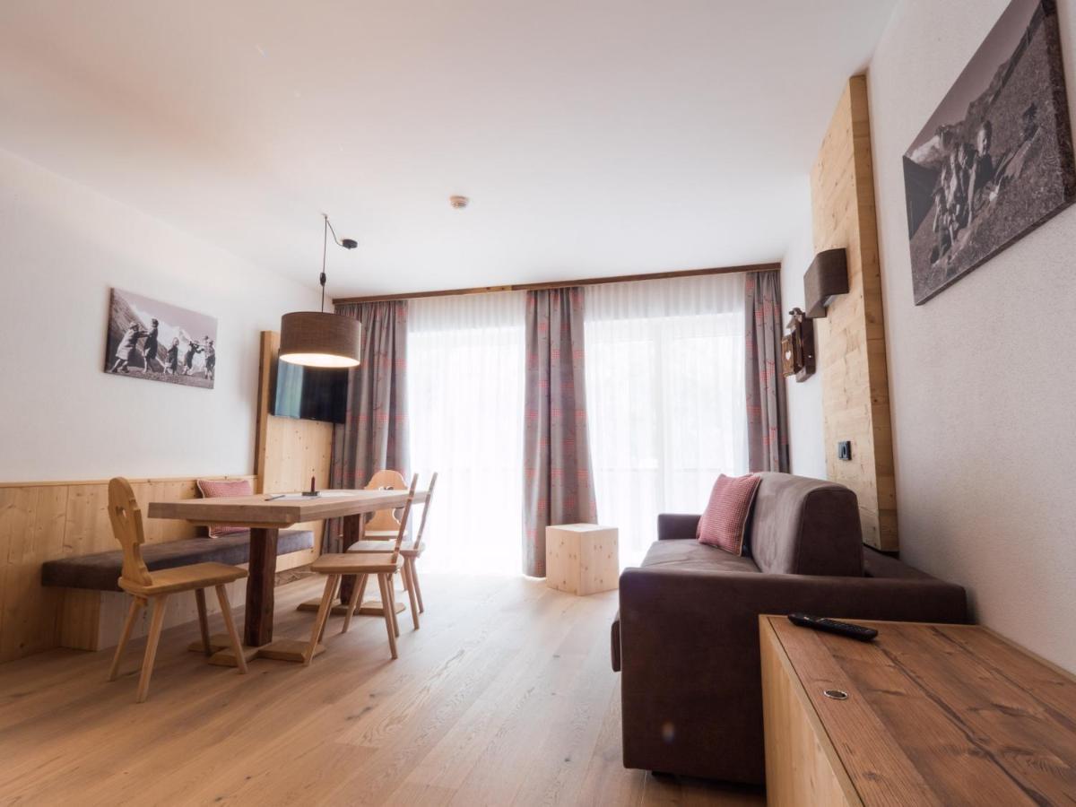 Almhittn - Luxus Appartements フィンケンベルク エクステリア 写真