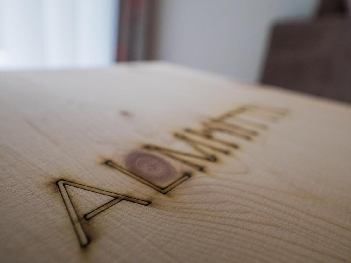 Almhittn - Luxus Appartements フィンケンベルク エクステリア 写真