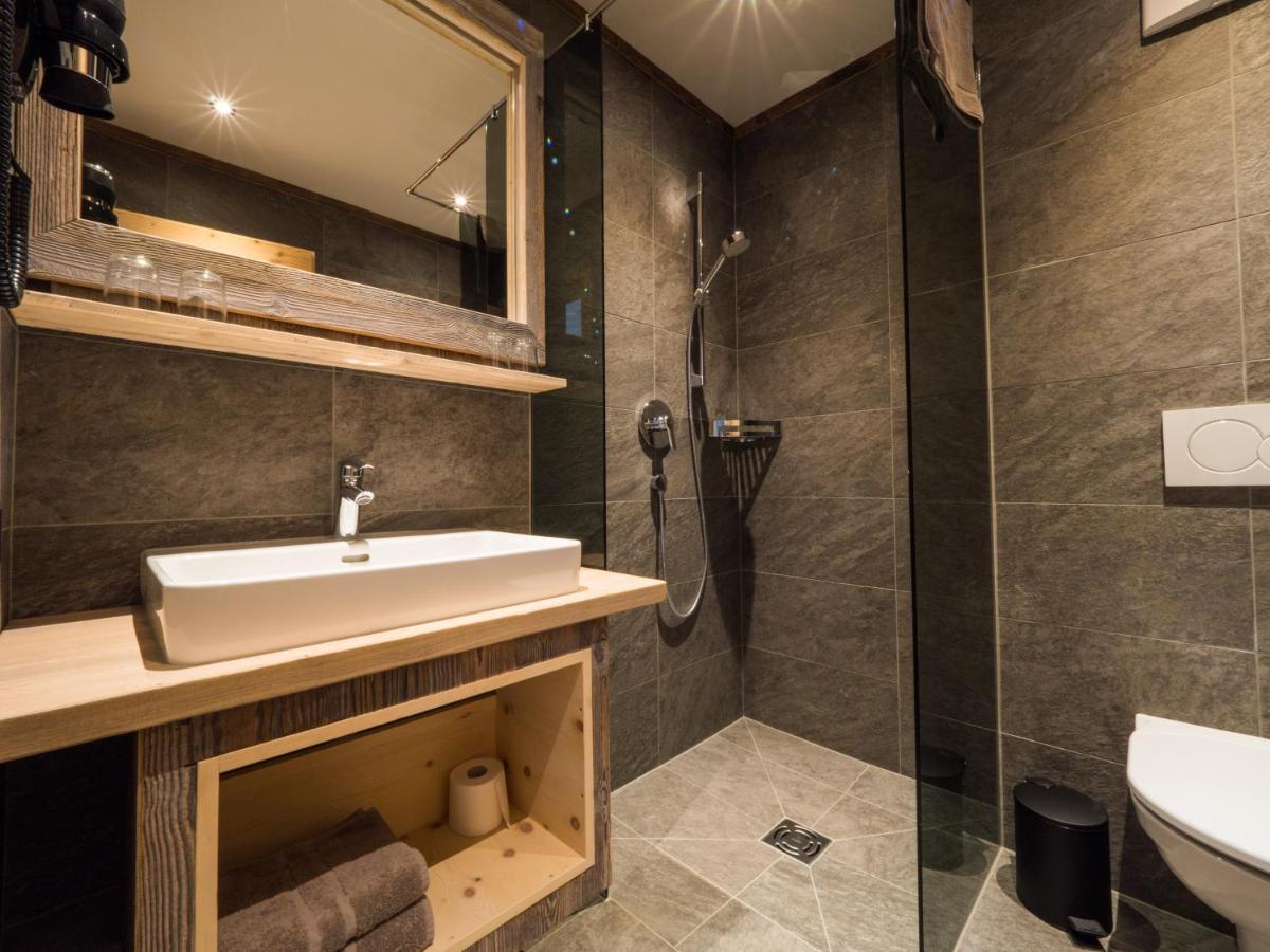 Almhittn - Luxus Appartements フィンケンベルク エクステリア 写真