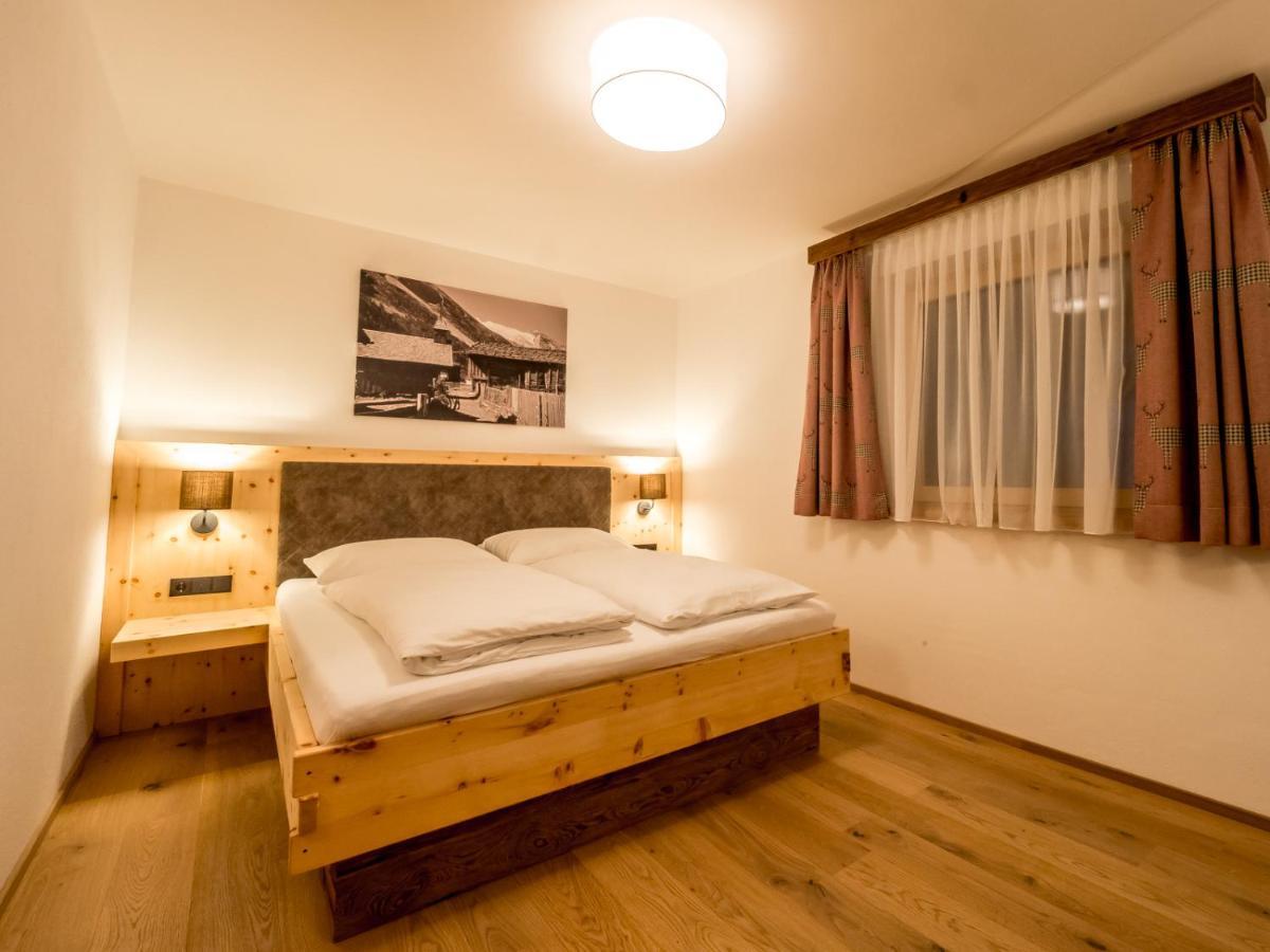 Almhittn - Luxus Appartements フィンケンベルク エクステリア 写真