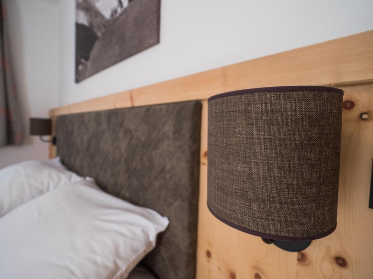 Almhittn - Luxus Appartements フィンケンベルク エクステリア 写真